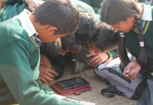 School going students of Rudraprayag using the tablet